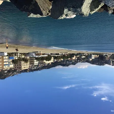 Apartment Ferienwohnung Fur 4 Personen Ca 60 M In Albisola Superiore, Italienische Riviera Palmenriviera *