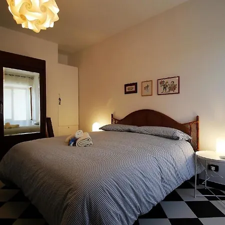 Apartment Ferienwohnung Fur 4 Personen Ca 60 M In Albisola Superiore, Italienische Riviera Palmenriviera