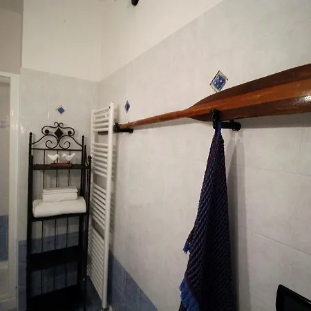 Ferienwohnung Fur 4 Personen Ca 60 M In Albisola Superiore, Italienische Riviera Palmenriviera Albisola Superiore